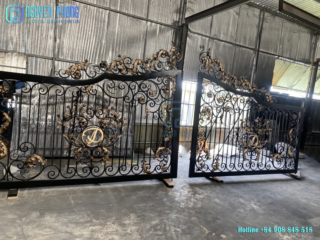 Custom-iron-gate-wrought-iron-gate-nice-iron-gate-for-villa-6.jpg