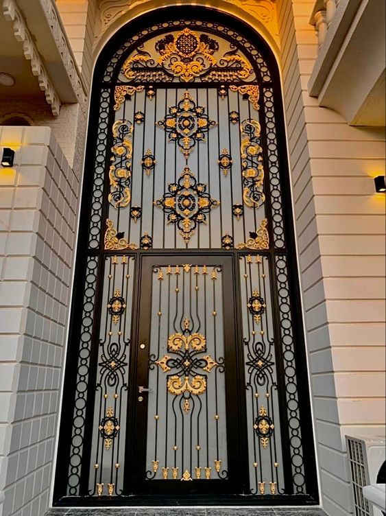 big-door-design-big-metal-door-big-iron-door-design-large-iron-doors-4.jpg