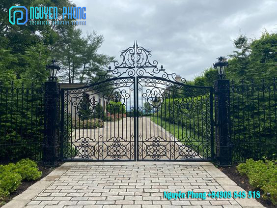 driveway-gate-wrought-iron-gate-iron-driveway-gate-5.jpg