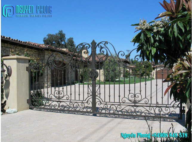 driveway-gate-wrought-iron-gate-iron-driveway-gate.jpg