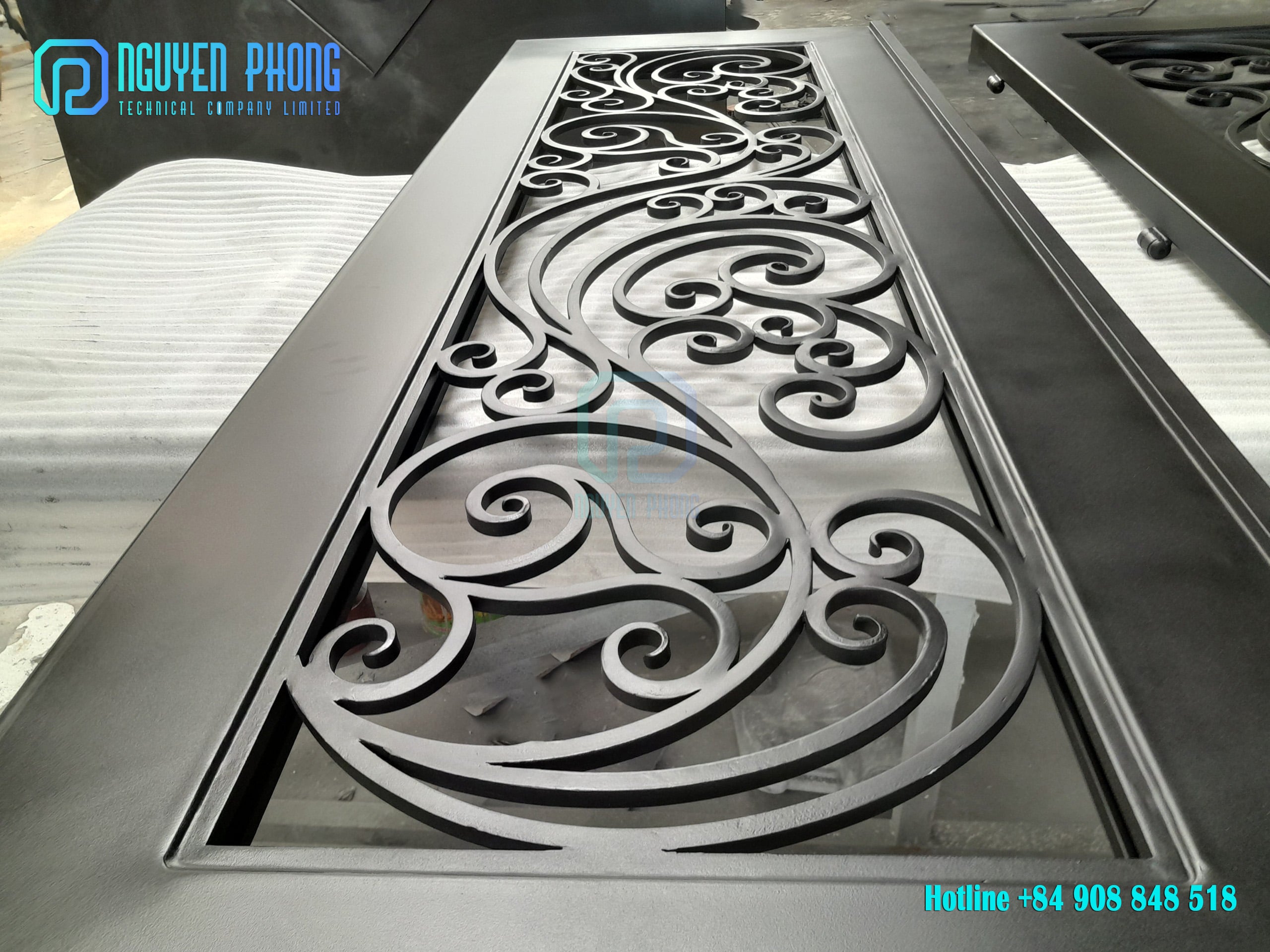 entry-iron-door-wholesale-door-wrought-iron-door-manufacturer-87-min.jpg