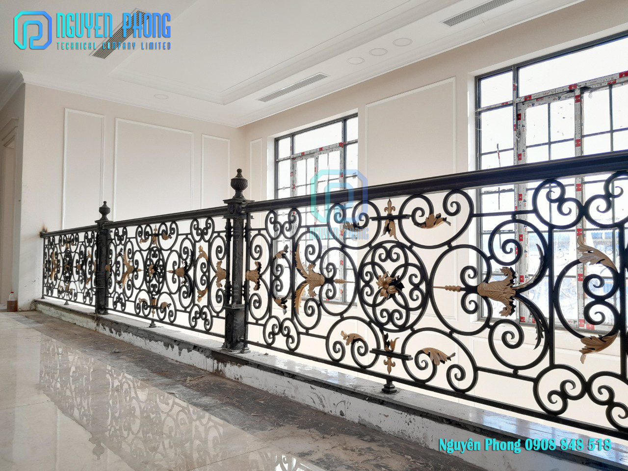 iron-balcony-railing-design-wrought-iron-railing-balcony-grill-designs-vietnam-manufacturer-5.jpg