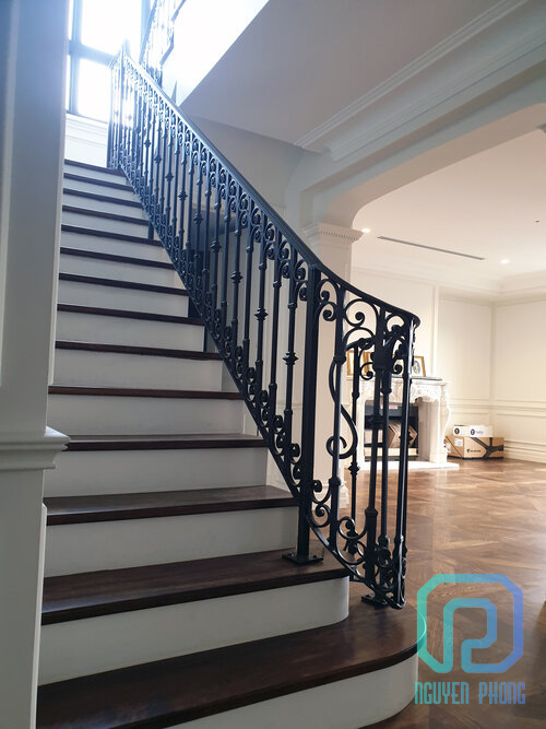 luxury-stair-railing-wrought-iron-staircase-railing-from-manufacture-25.jpg
