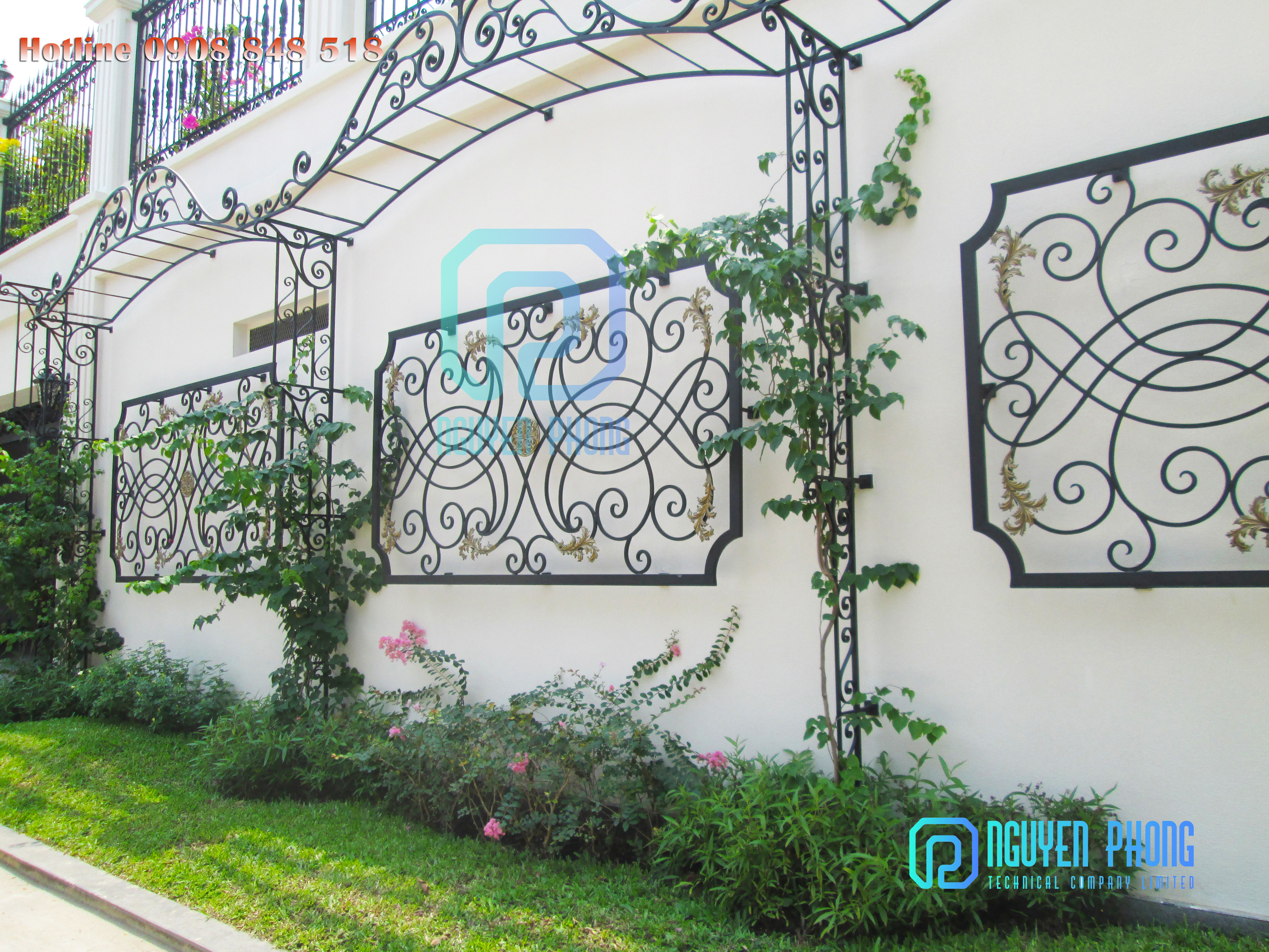 wrought-iron-fence-for-villa-towhouse-vietnam-manufacture-4.jpg