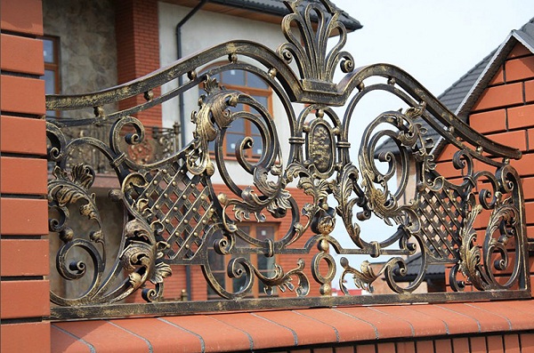wrought-iron-fence-garden-fence-fence-panels-outdoor-steel-fence.jpg