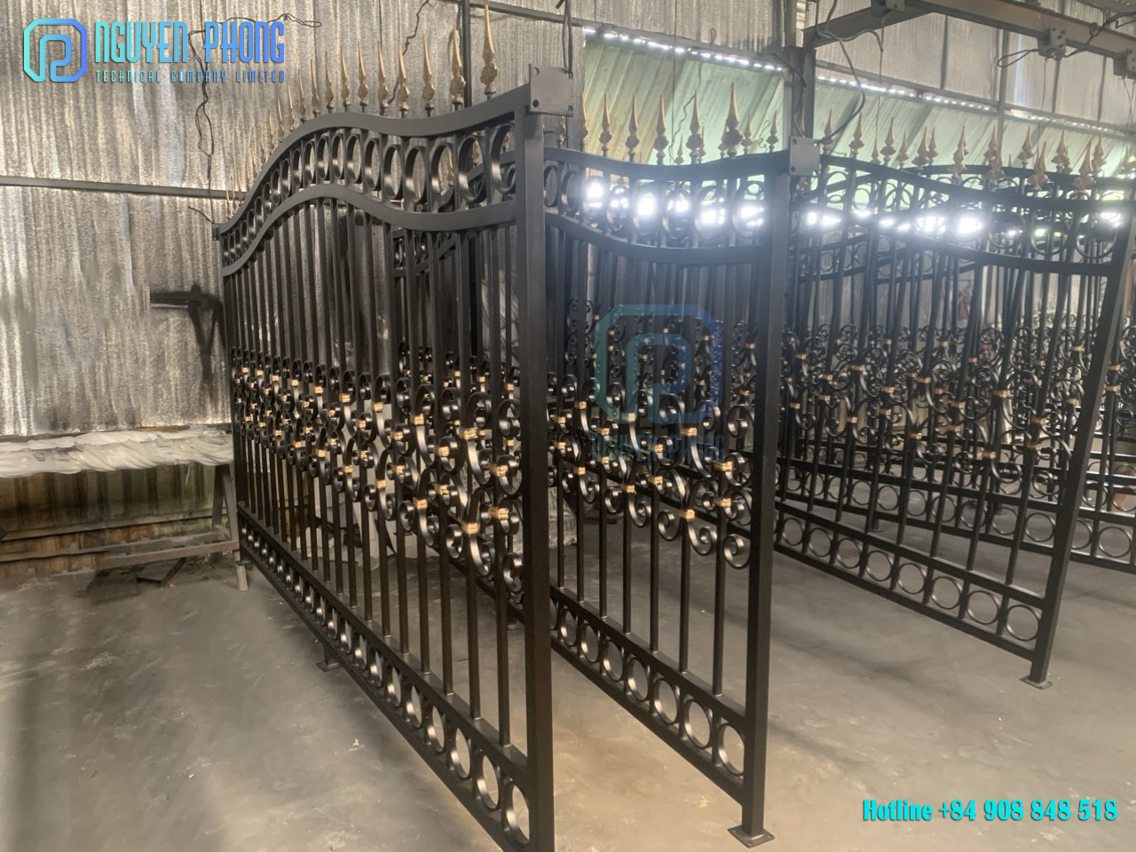 wrought-iron-fence-steel-grills-fence-design-1.jpg