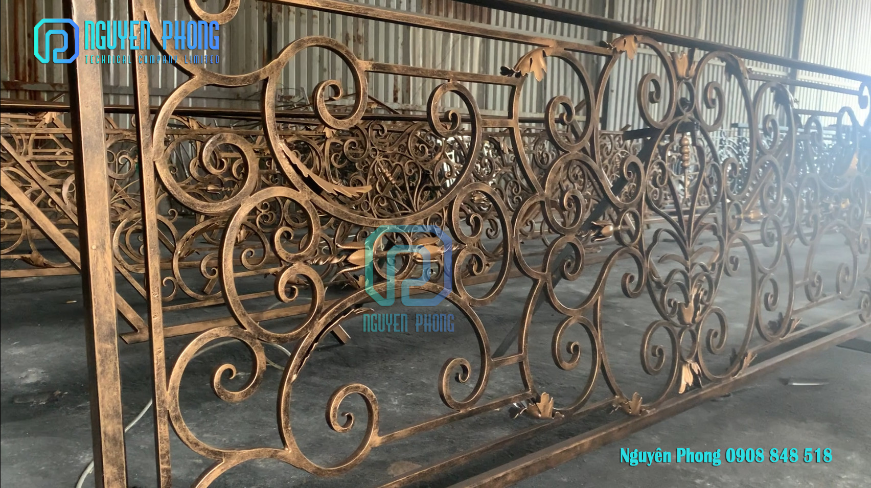 wrought-iron-stairrailing-manufacture-for-villa.jpg