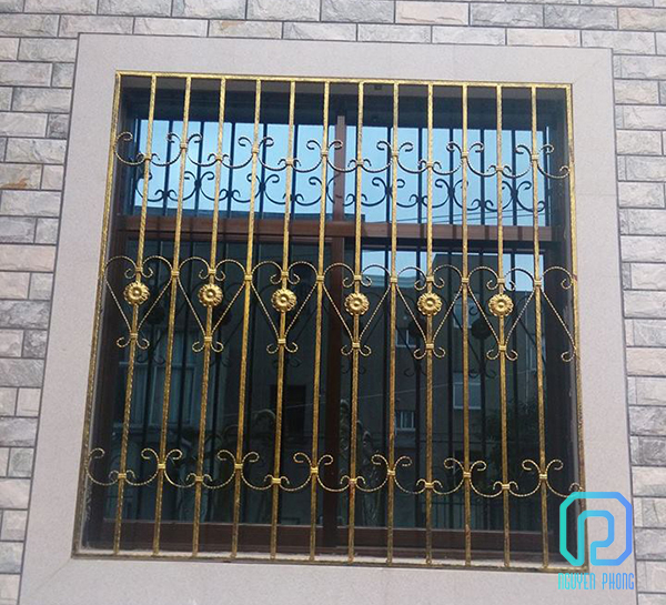 wrought-iron-window-grill-decorative-wrought-iron-grille-6.jpg